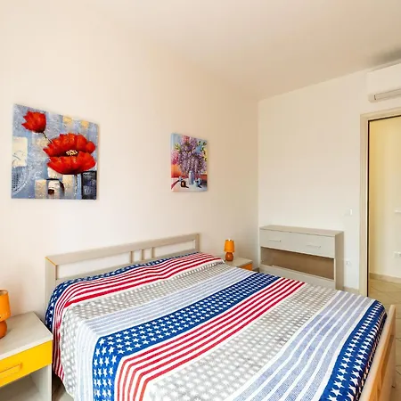 With Air Conditioning And Sea Views 公寓 *